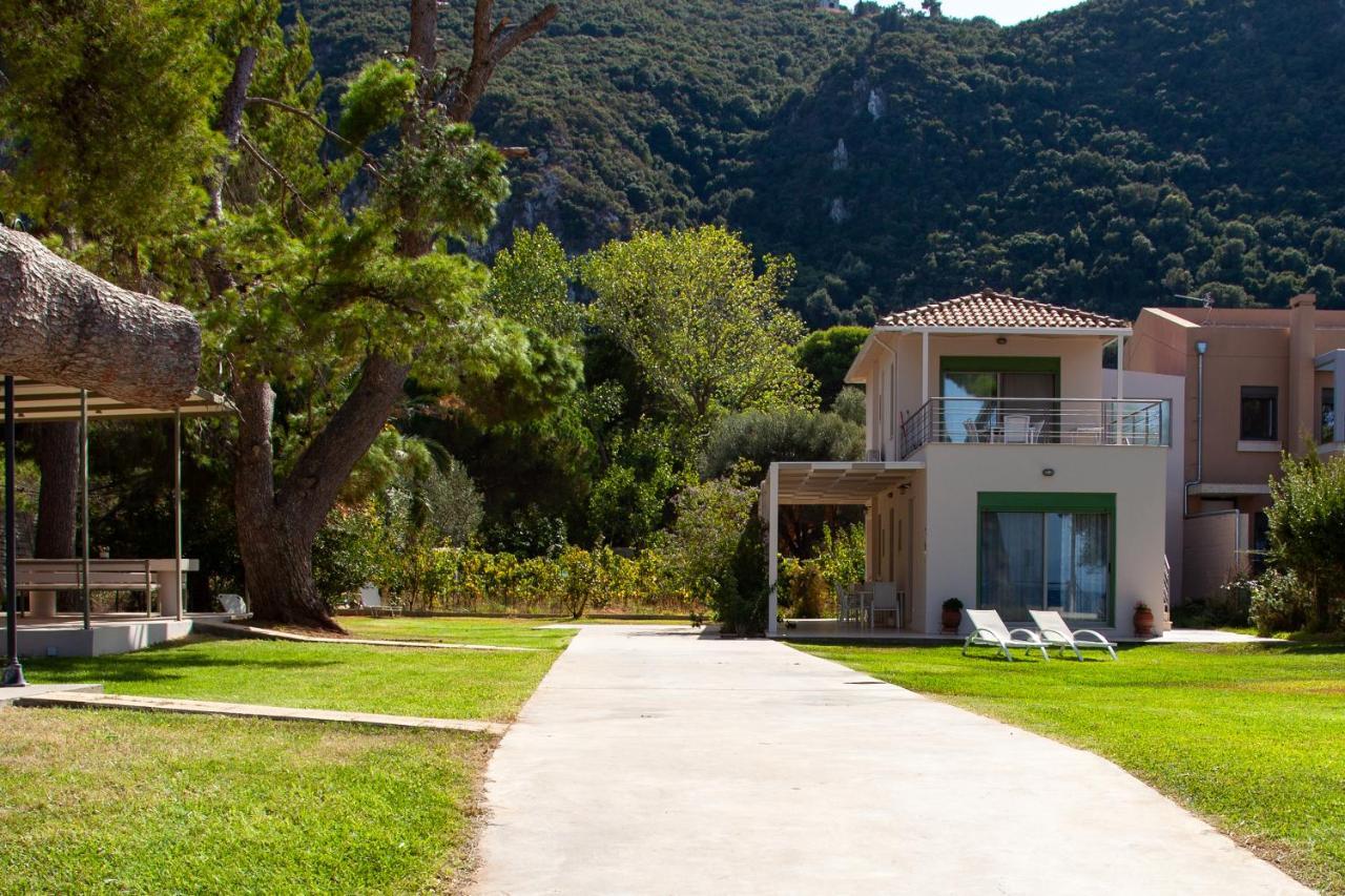 Brunello Seaside Apartments Lefkada City Екстер'єр фото